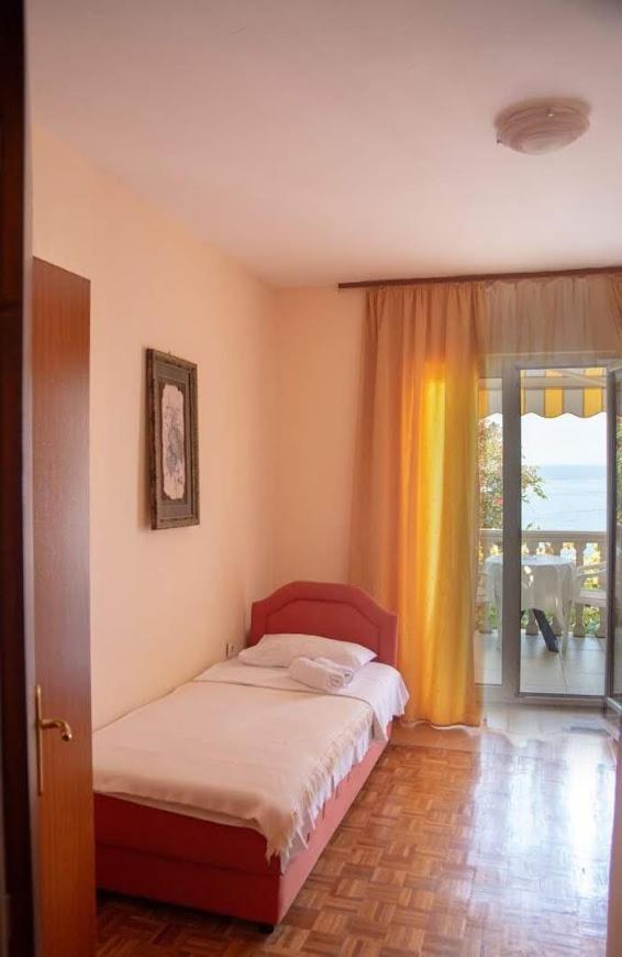 Apartments Dunja Sveti Stefan Exteriör bild