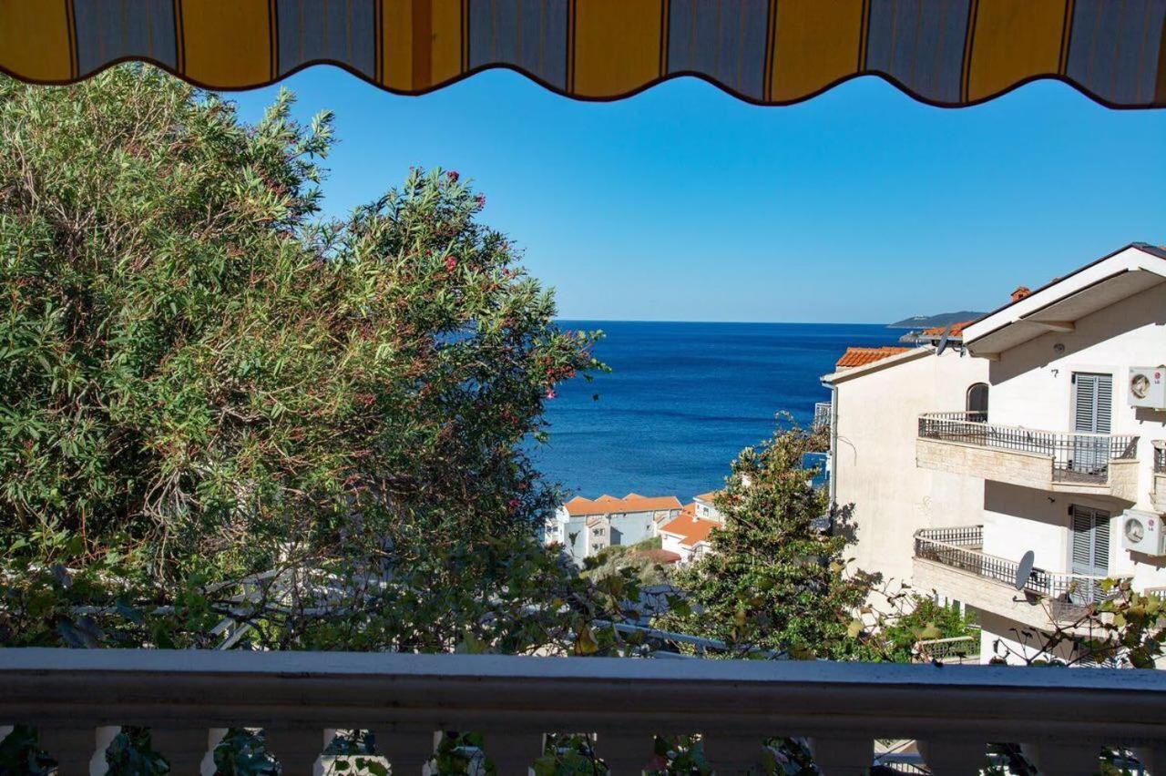 Apartments Dunja Sveti Stefan Exteriör bild